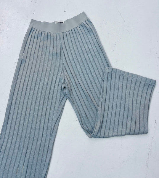 KNITTED LIGHT GREY PANTS