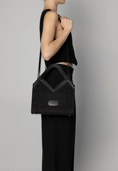 MARIA RAFFIA BAG BLACK