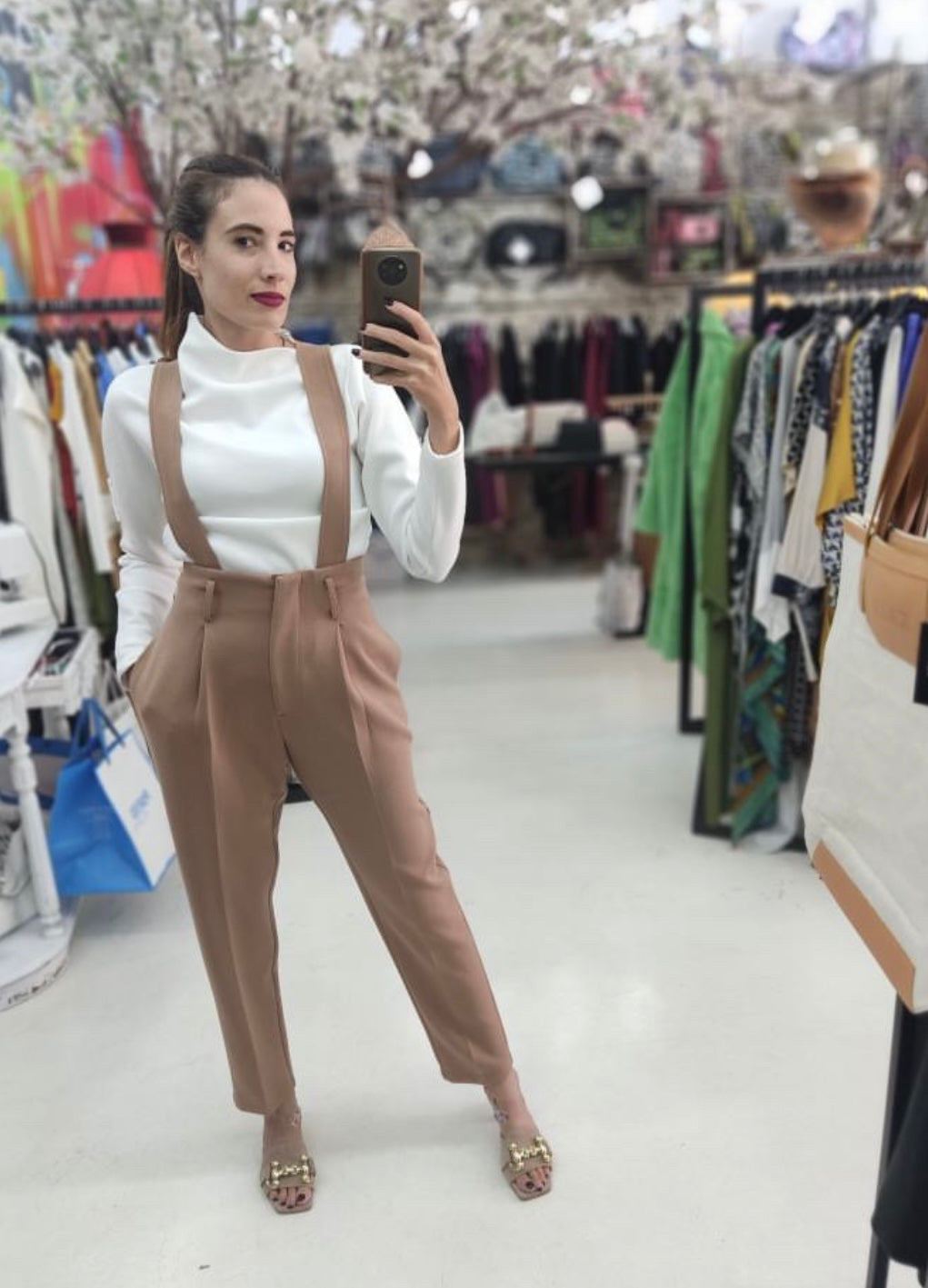 PANTS WITH STRAPS BEIGE