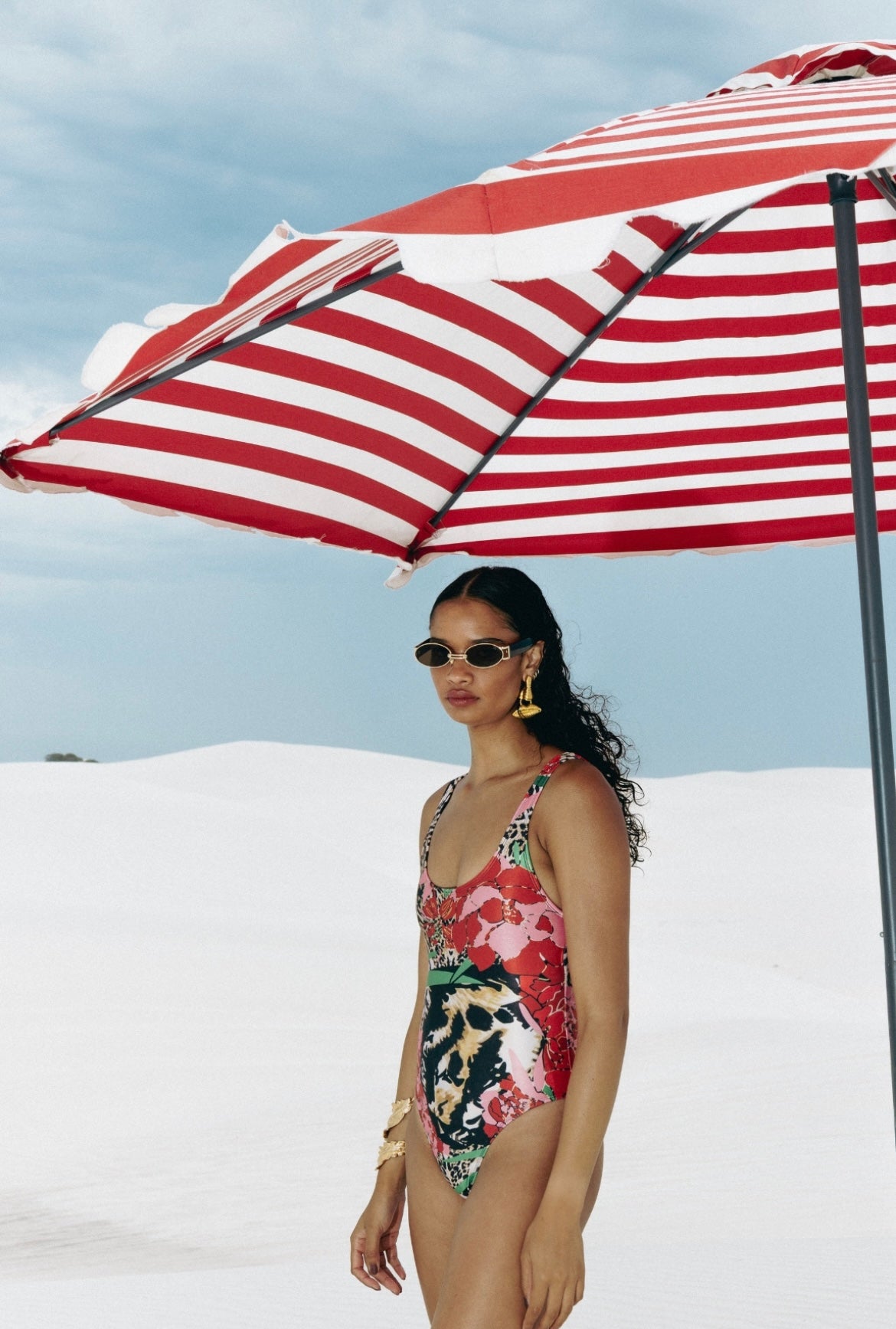 JUNGLE ROSE ONE-PIECE