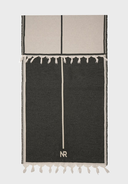 NR BEACH TOWEL - BLACK