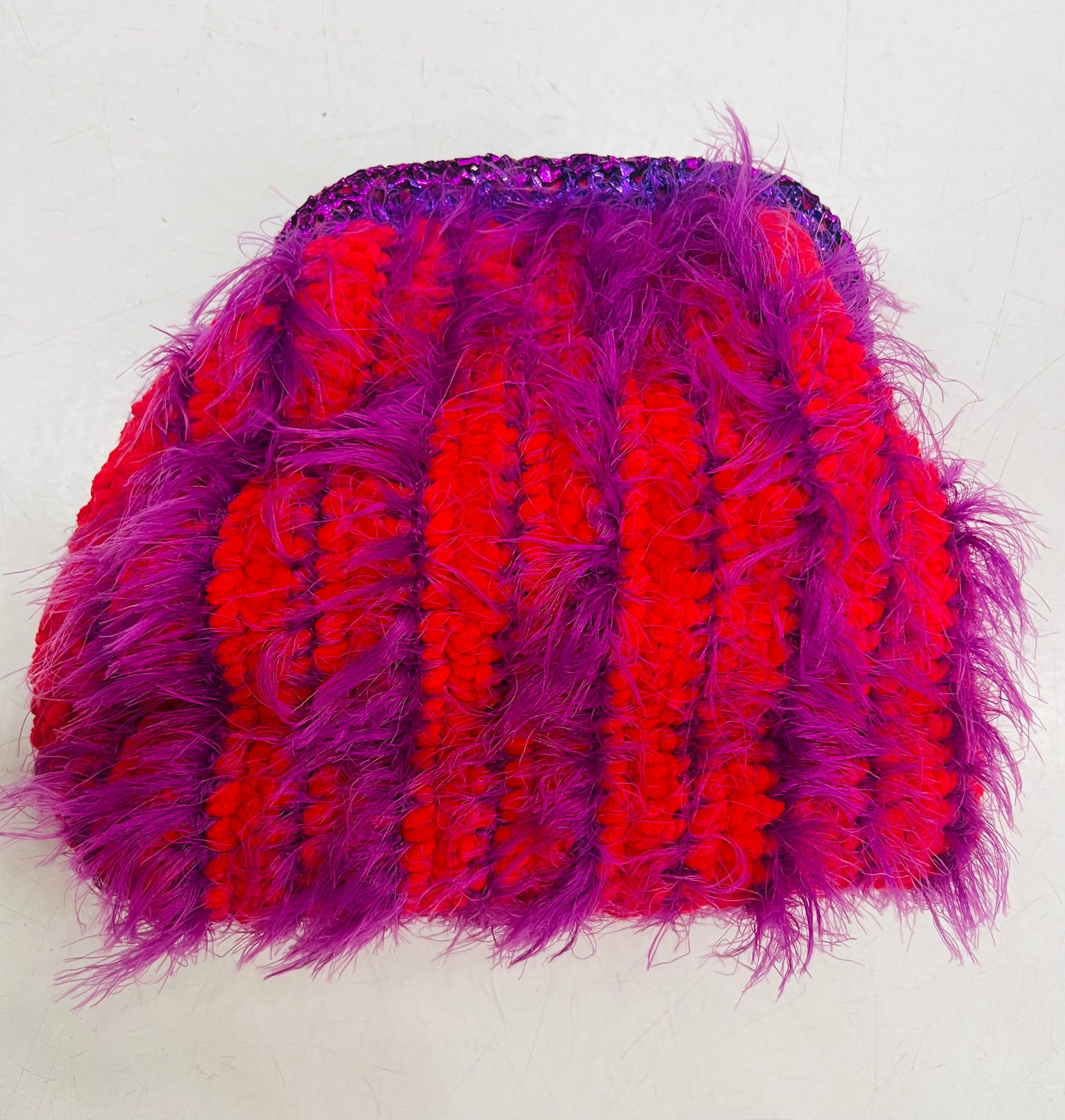 Clutch Bag Fluffy - Red / Purple