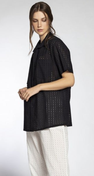 SHIRT BASIC SHORTSLEEVES SQUARE VOILE/BRODERIE