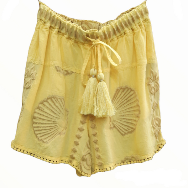 "Calypso" Embroidered Shorts Banana (yellow)