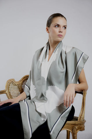 "Silver Cotton Paper Simplicity" giant scarf 140