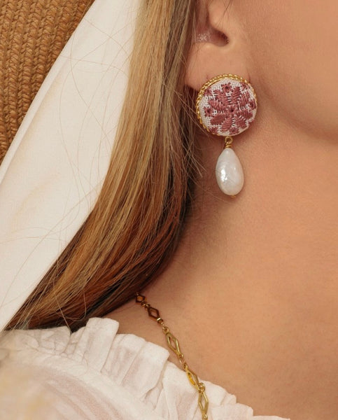 Ariadni Pearl Earrings