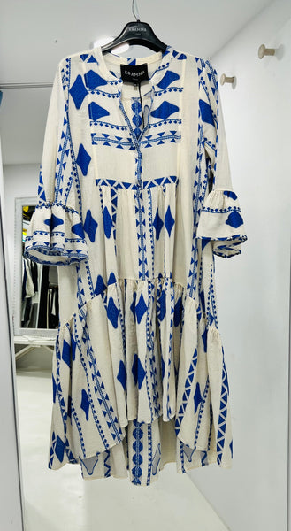 “ANNY” Embroidered Dress