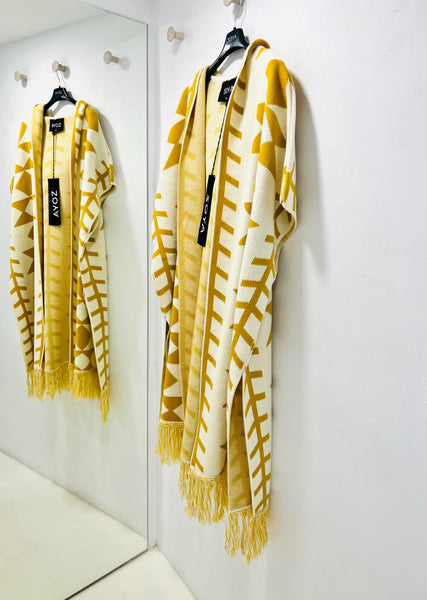 “Triangle” Knit Cardigan - Poncho