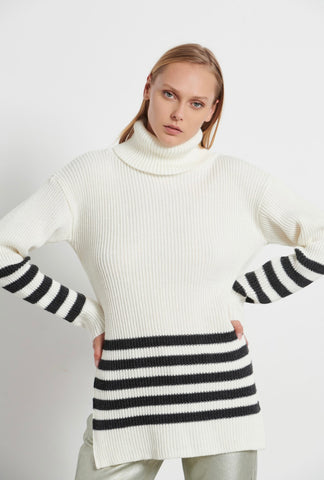 LONG WOOL SWEATER WITH STRIPES
