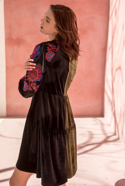 “BELLA” VELVET DRESS WITH EMBROIDERED SLEEVES