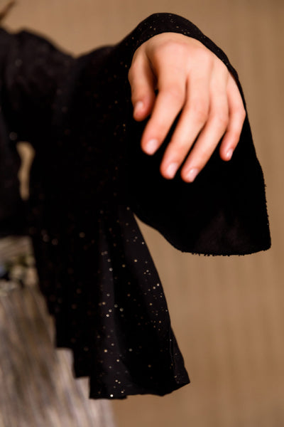 Hermosa black long-sleeved top