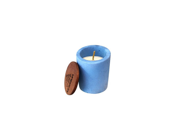 Luxury Handcrafted Candle - Light blue